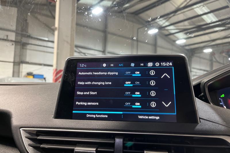 Used Peugeot 5008 2019 for sale - 77498010: Photo 32