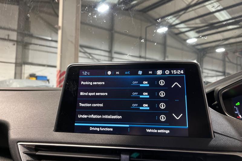 Used Peugeot 5008 2019 for sale - 77498010: Photo 33