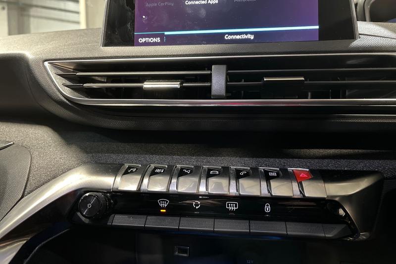 Used Peugeot 5008 2019 for sale - 77498010: Photo 37