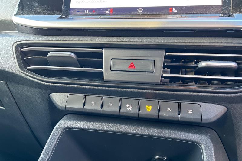 Used Ford Tourneo Connect 2023 for sale - 77218184: Photo 37