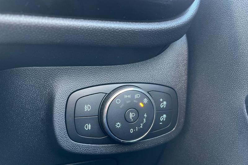 Used Ford Fiesta 2023 for sale - 78105859: Photo 25