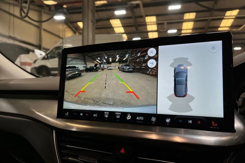 Used Ford Focus 2023 for sale - 78067551: Photo 29