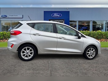 Used Ford Fiesta 2018 for sale - 76508166: Photo