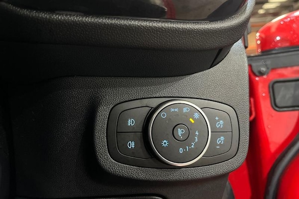 Used Ford Fiesta 2020 for sale - 76302727: Photo 26