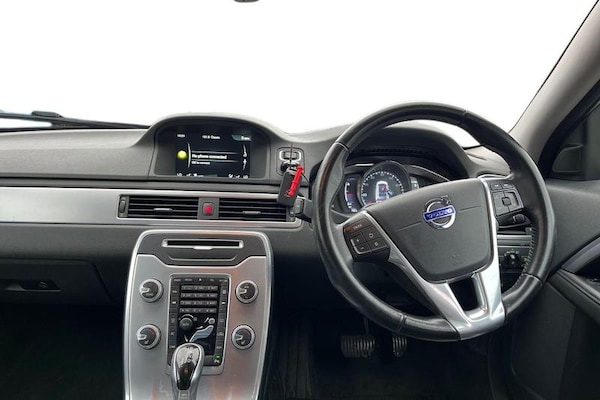 Used Volvo V70 2015 for sale - 76277363: Photo 10