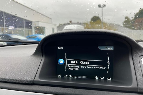 Used Volvo V70 2015 for sale - 76277363: Photo 30