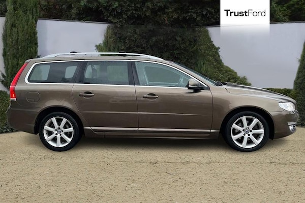 Used Volvo V70 2015 for sale - 76277363: Photo 3