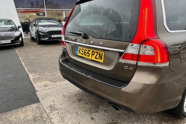 Used Volvo V70 2015 for sale - 76277363: Photo 40