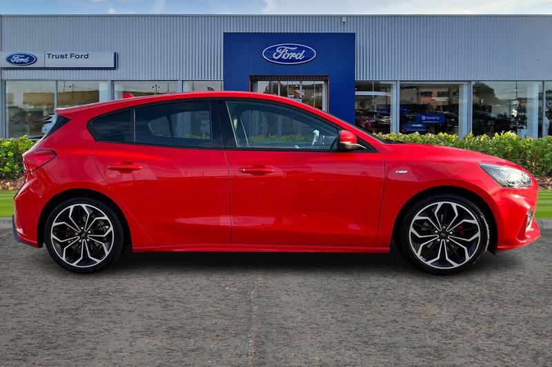 Used Ford Focus 2019 for sale - 76984874: Photo 3