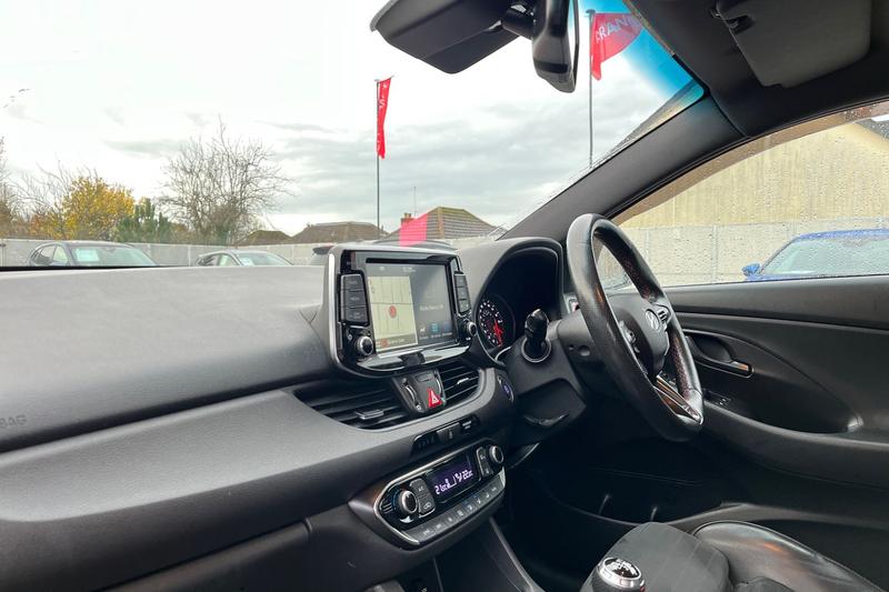 Used Hyundai i30 2019 for sale - 76467738: Photo 18