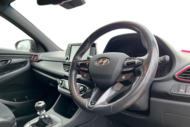 Used Hyundai i30 2019 for sale - 76467738: Photo 9