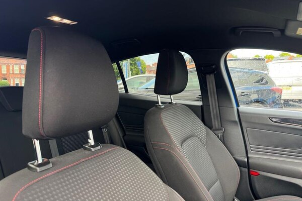 Used Ford Focus 2023 for sale - 74917662: Photo 17