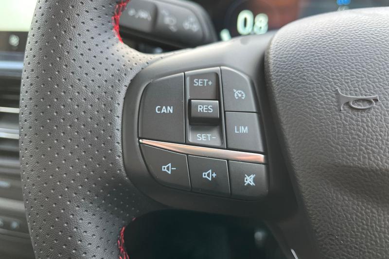 Used Ford Focus 2025 for sale - 77085268: Photo 27