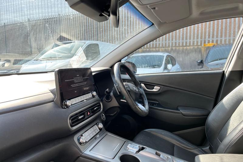 Used Hyundai KONA 2023 for sale - 77959213: Photo 18