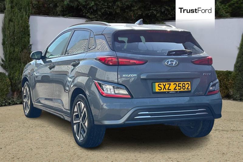 Used Hyundai KONA 2023 for sale - 77959213: Photo 2