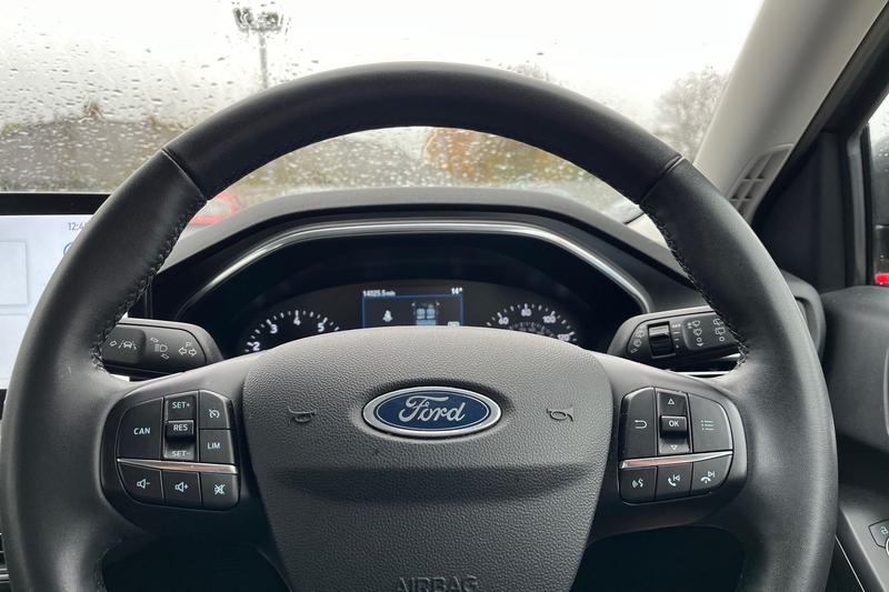 Used Ford Focus 2023 for sale - 76452918: Photo 12