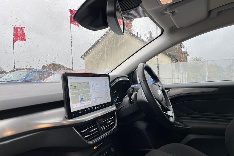 Used Ford Focus 2023 for sale - 76452918: Photo 18