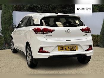 Used Hyundai i20 2017 for sale - 79630453: Photo