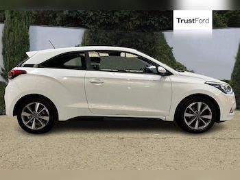 Used Hyundai i20 2017 for sale - 79630453: Photo