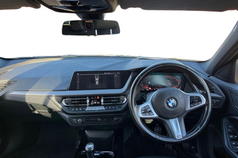 Used BMW 1 Series 2022 for sale - 76690880: Photo 11