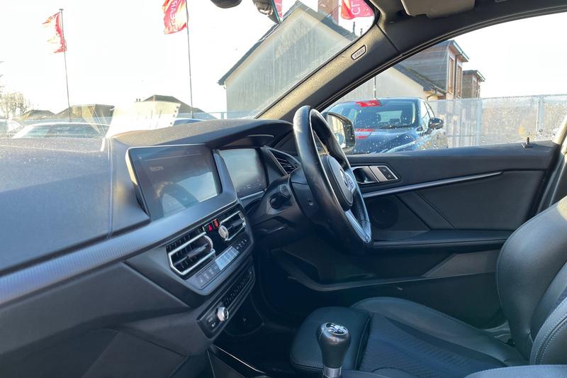 Used BMW 1 Series 2022 for sale - 76690880: Photo 18