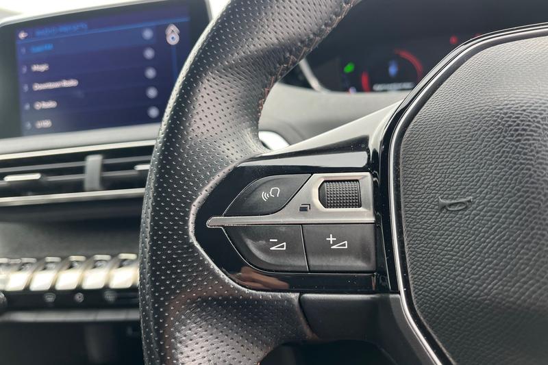 Used Peugeot 3008 2017 for sale - 76553864: Photo 28