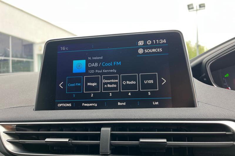 Used Peugeot 3008 2017 for sale - 76553864: Photo 31