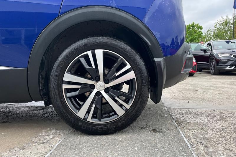 Used Peugeot 3008 2017 for sale - 76553864: Photo 8