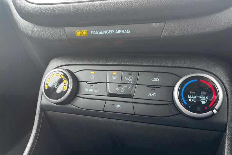 Used Ford Fiesta 2018 for sale - 77529108: Photo 37