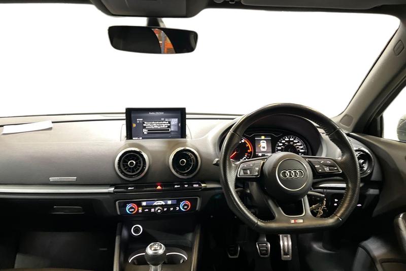 Used Audi A3 2017 for sale - 76641117: Photo 10