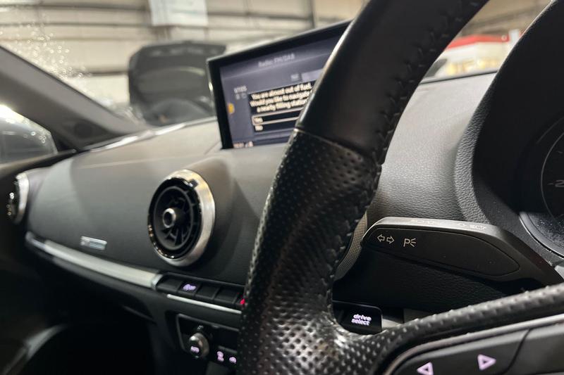 Used Audi A3 2017 for sale - 76641117: Photo 14