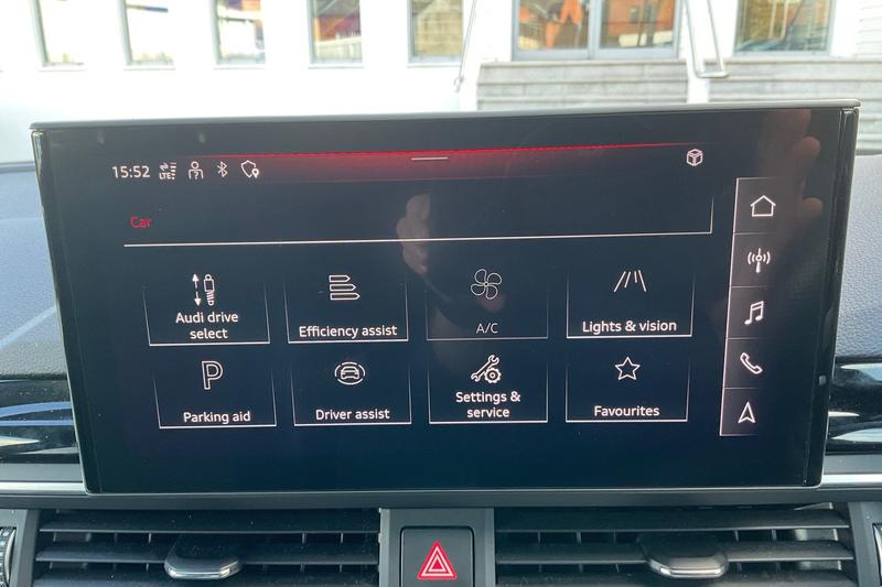 Vehicle 28