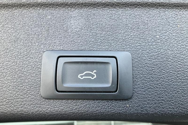 Vehicle 39