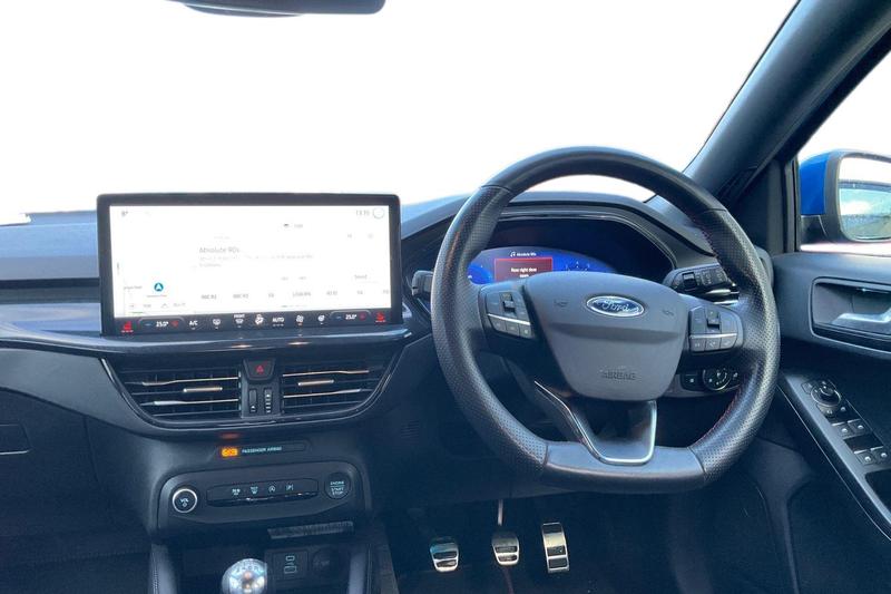 Used Ford Focus 2022 for sale - 76551758: Photo 10