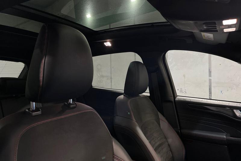 Used Ford Kuga 2022 for sale - 76616258: Photo 17