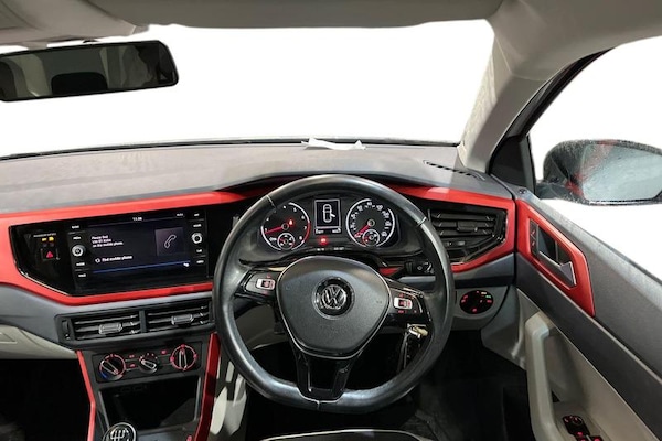 Used Volkswagen Polo 2018 for sale - 76266121: Photo 11