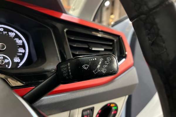 Used Volkswagen Polo 2018 for sale - 76266121: Photo 15