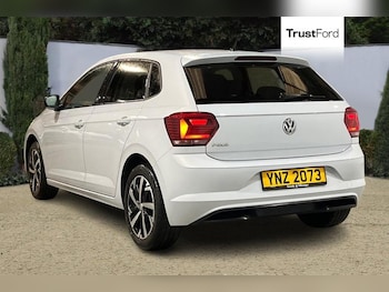 Used Volkswagen Polo 2018 for sale - 76266121: Photo 2