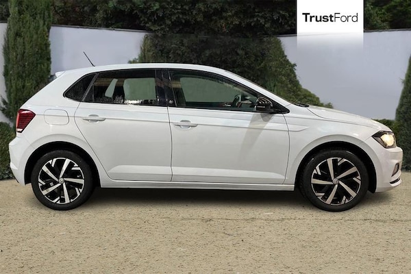 Used Volkswagen Polo 2018 for sale - 76266121: Photo 3