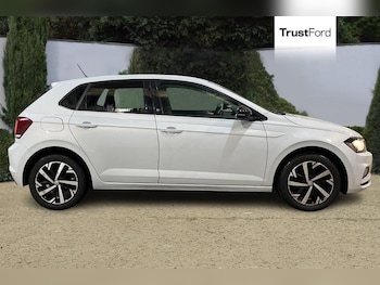 Used Volkswagen Polo 2018 for sale - 76266121: Photo 3
