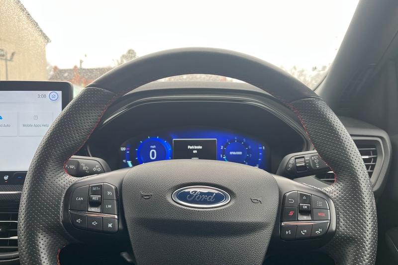 Used Ford Focus 2023 for sale - 78028641: Photo 12