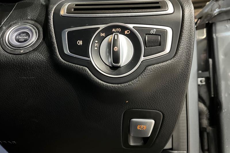 Used Mercedes-Benz C Class 2021 for sale - 76971959: Photo 27