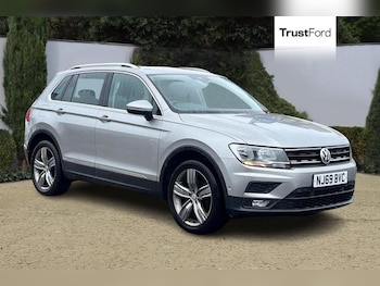 Volkswagen - Tiguan