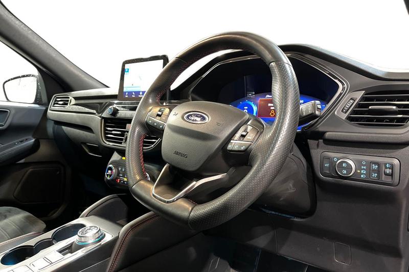 Used Ford Kuga 2022 for sale - 76830328: Photo 9