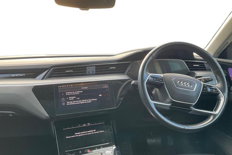 Used Audi e-tron 2020 for sale - 76534410: Photo 10