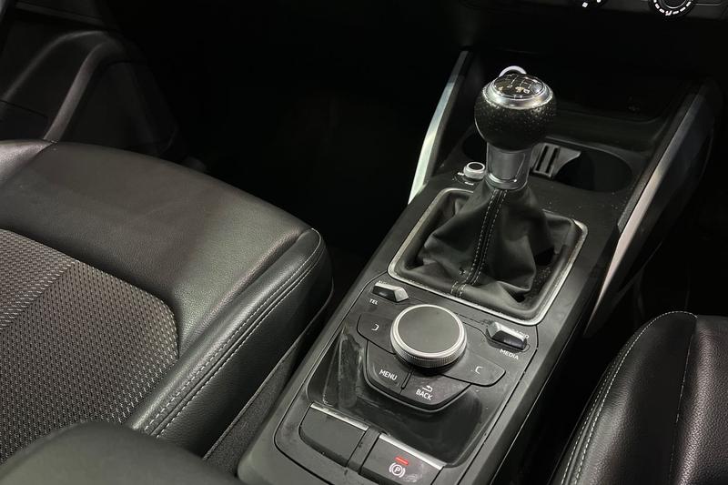 Used Audi Q2 2017 for sale - 77117498: Photo 39