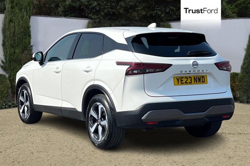 Used Nissan Qashqai 2023 for sale - 76960783: Photo 2