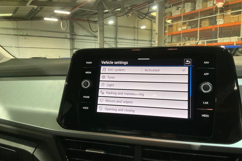 Used Volkswagen T-Roc 2022 for sale - 77951282: Photo 36