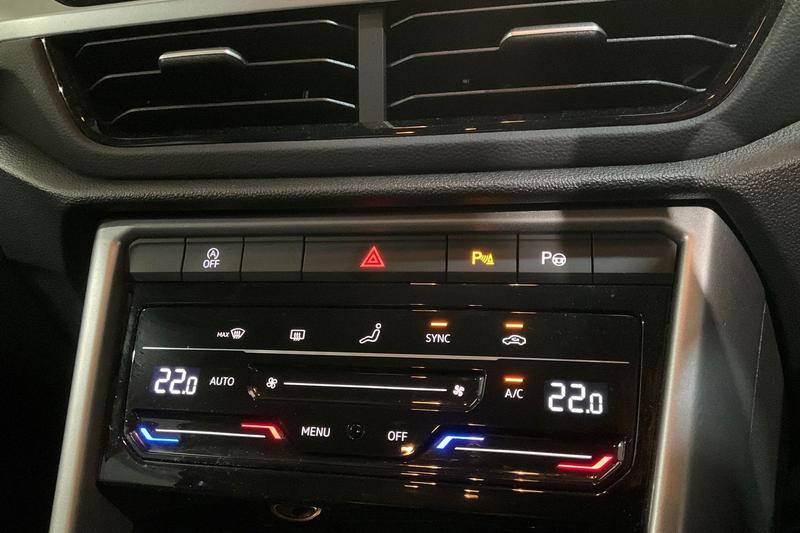 Used Volkswagen T-Roc 2022 for sale - 77951282: Photo 38