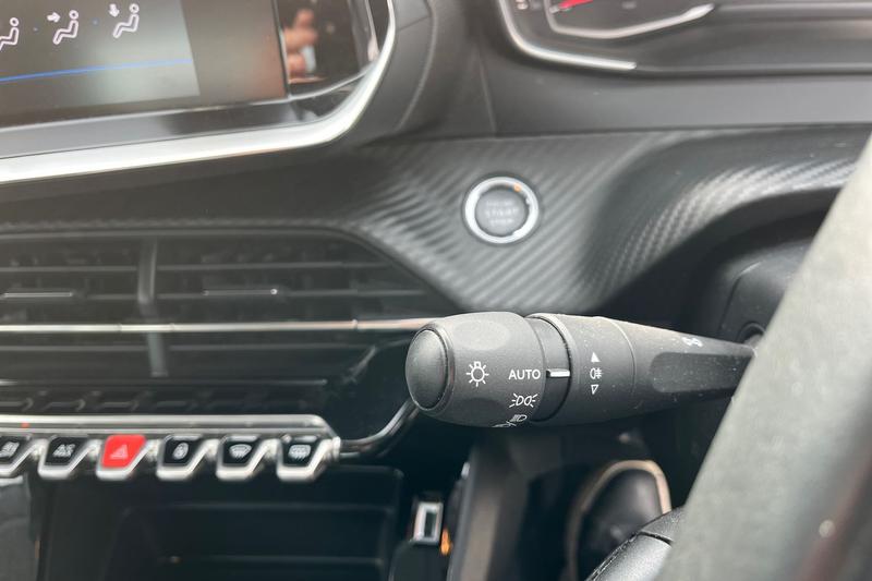 Used Peugeot 208 2021 for sale - 78109454: Photo 14